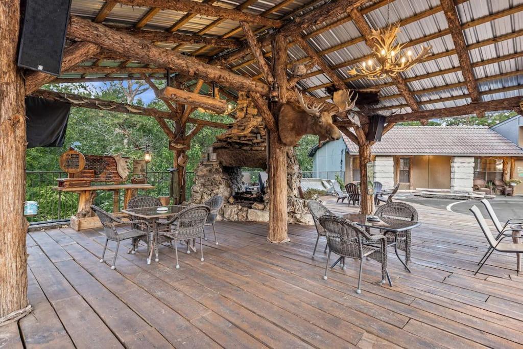 Stonegate Lodge 2 Queen Beds Fast Wifi 50In Tv Salt Water Pool Room # 305 Eureka Springs Dış mekan fotoğraf